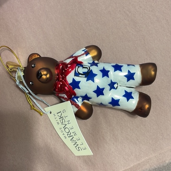 Swarovski Designer Bear Ornament St. Jude - Picture 4 of 7